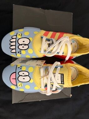 adidas Kids Yellow & Light Blue Cartoon Polka-Dot Lace-Up Sneakers